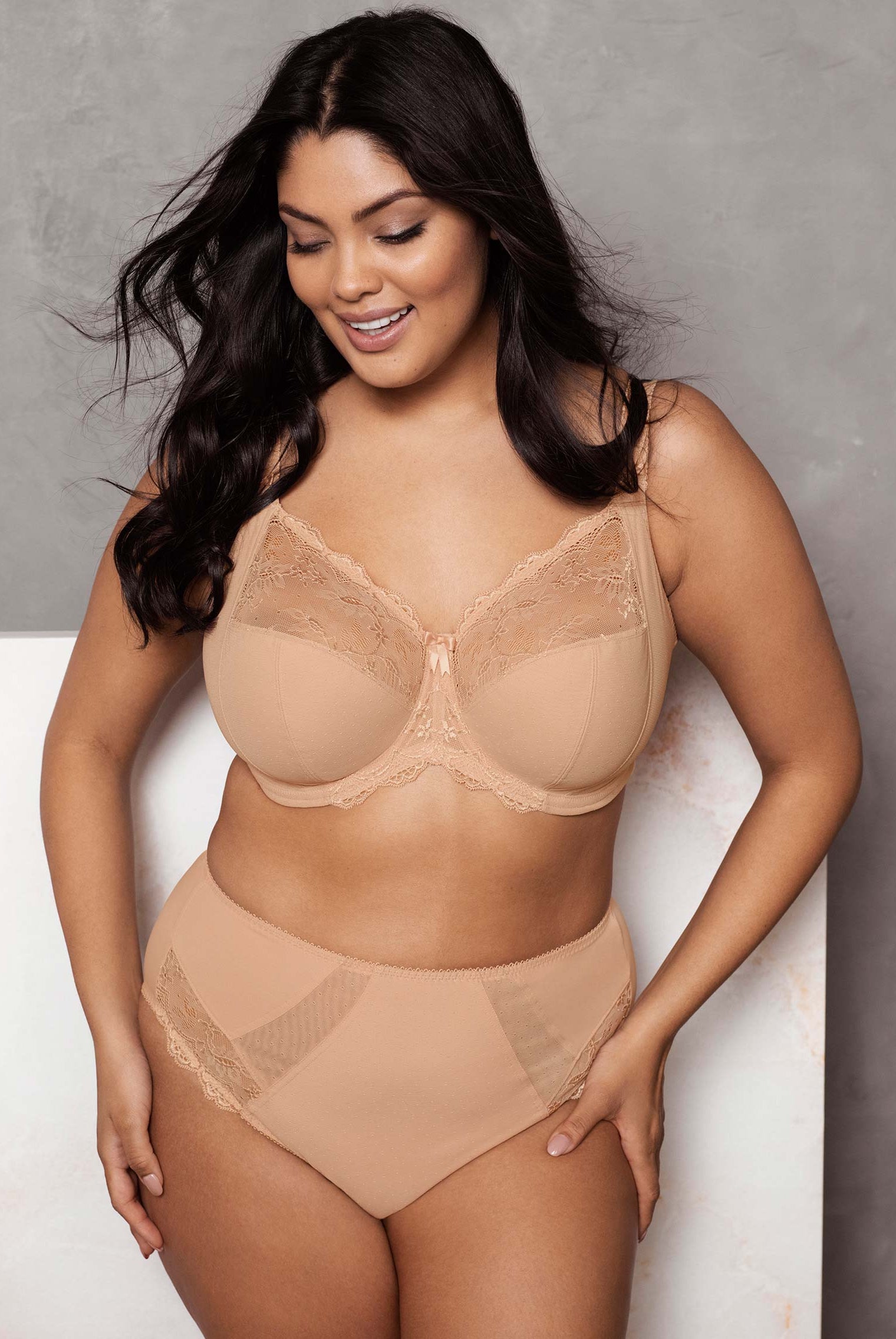 ELOMI - Meredith sahara chair