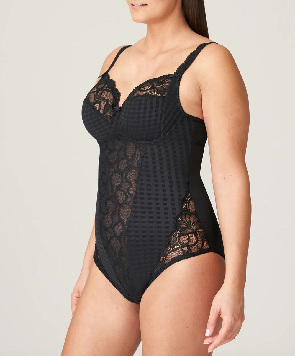 Body galbant à bonnets emboitants dentelle PrimaDonna Madison noir 0462120-ZWA