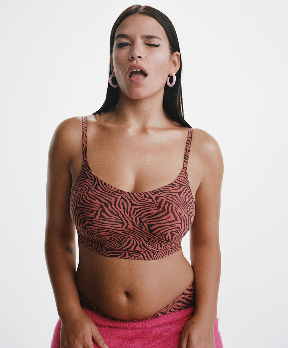 Bralette tigre à coques bretelles réglables Chantelle Soft Stretch safari chic C11D20-08X