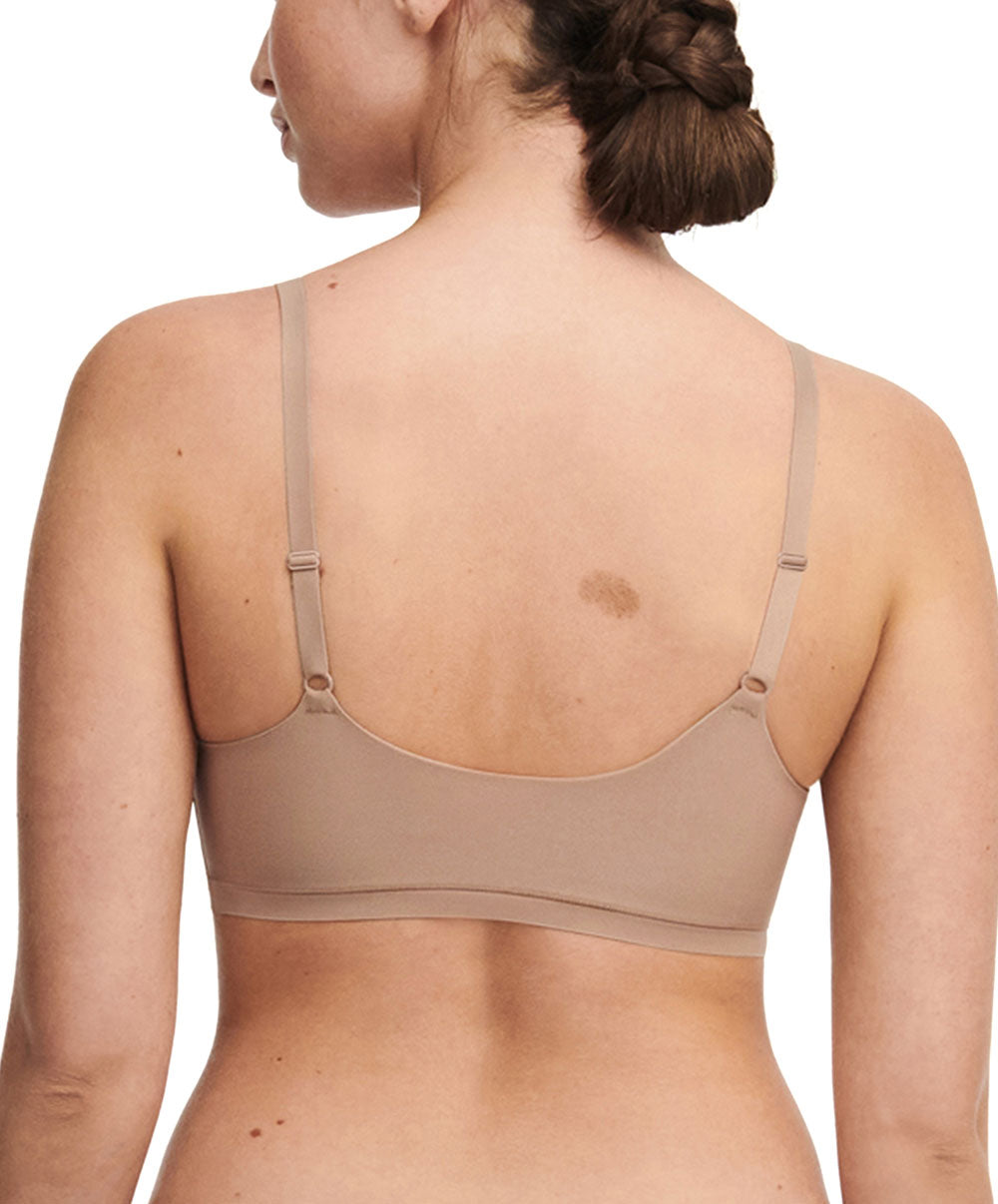 Bralette paddée bretelles réglables Chantelle Soft Stretch café latte C16A20-02T