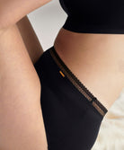 Culotte menstruelle taille haute graphique Chantelle Chantelle Life noir C16L70-011