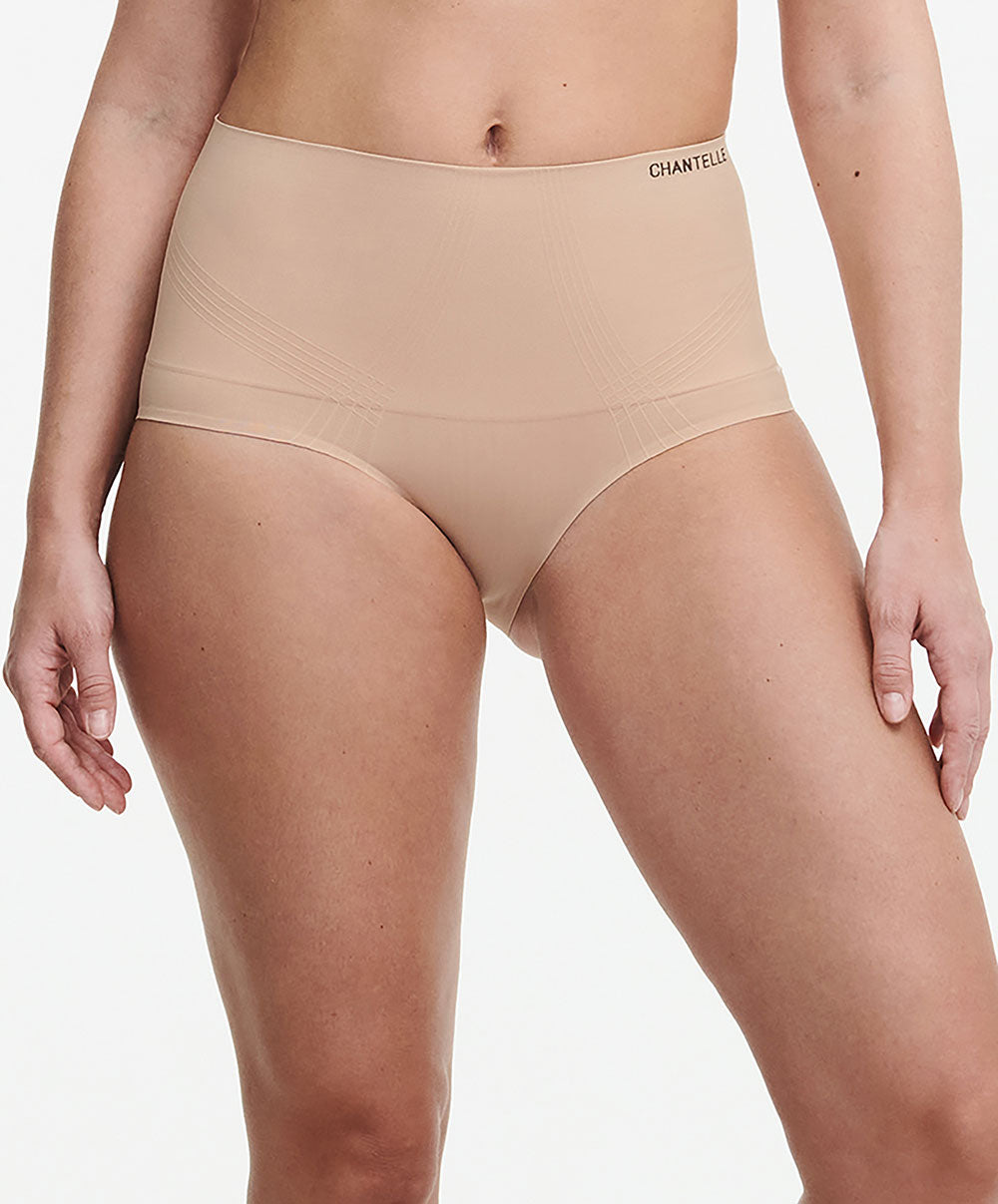 Culotte taille haute sculptante invisible Chantelle Smooth Comfort clay nude C10U70-00Q