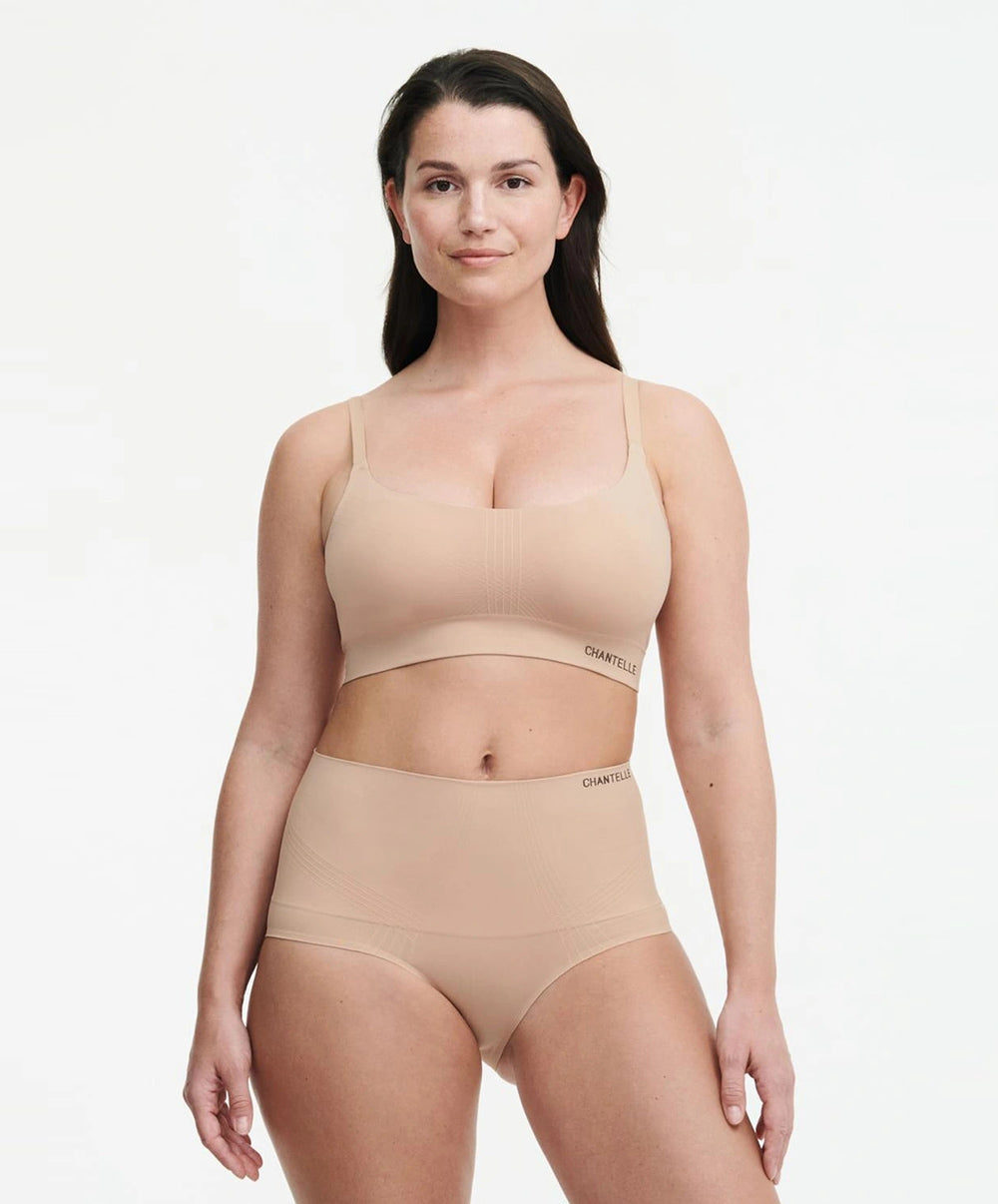 Culotte taille haute sculptante invisible Chantelle Smooth Comfort clay nude C10U70-00Q