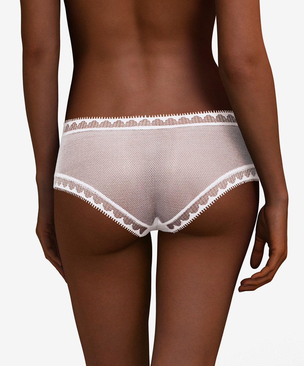 Shorty sexy Chantelle Day to Night blanc C15F40-010