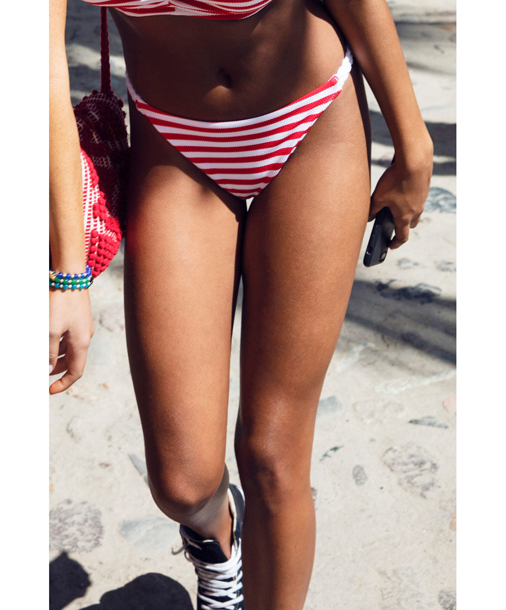 Slip bresilien de bain Rio Drift Away Freya swim Rouge et blanc