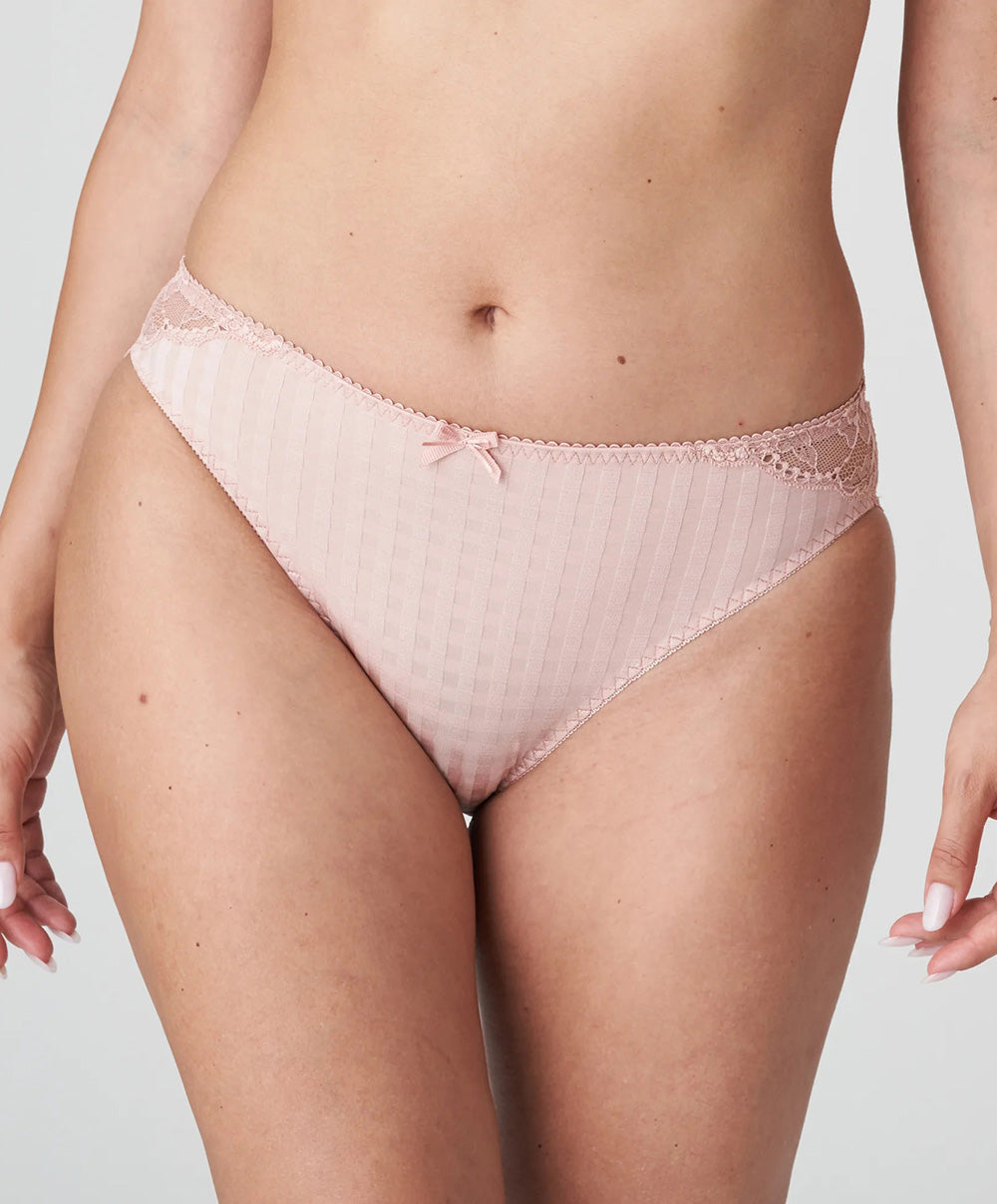 Slip brésilien dentelle PrimaDonna Madison rose poudré 0562125-PWD
