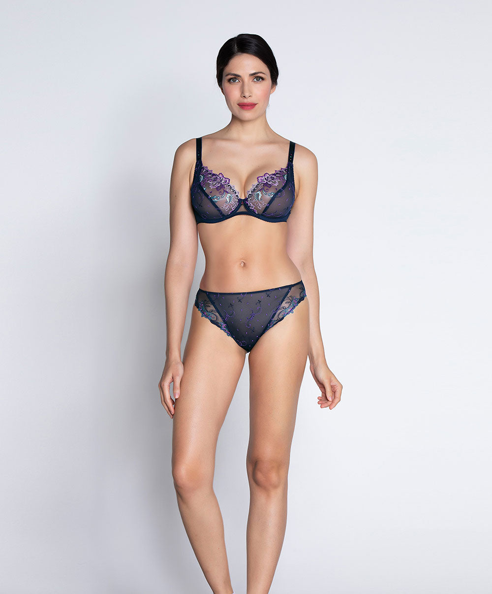 Slip "Fantaisie" Lise Charmel Déesse Désirs mauve ACH0277-MD