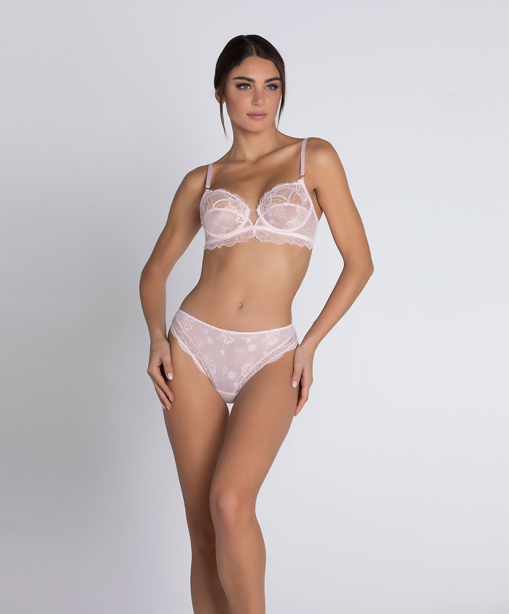 Slip dos opaque Lise Charmel Sublime en Dentelle rose poudre ACH0213-OS