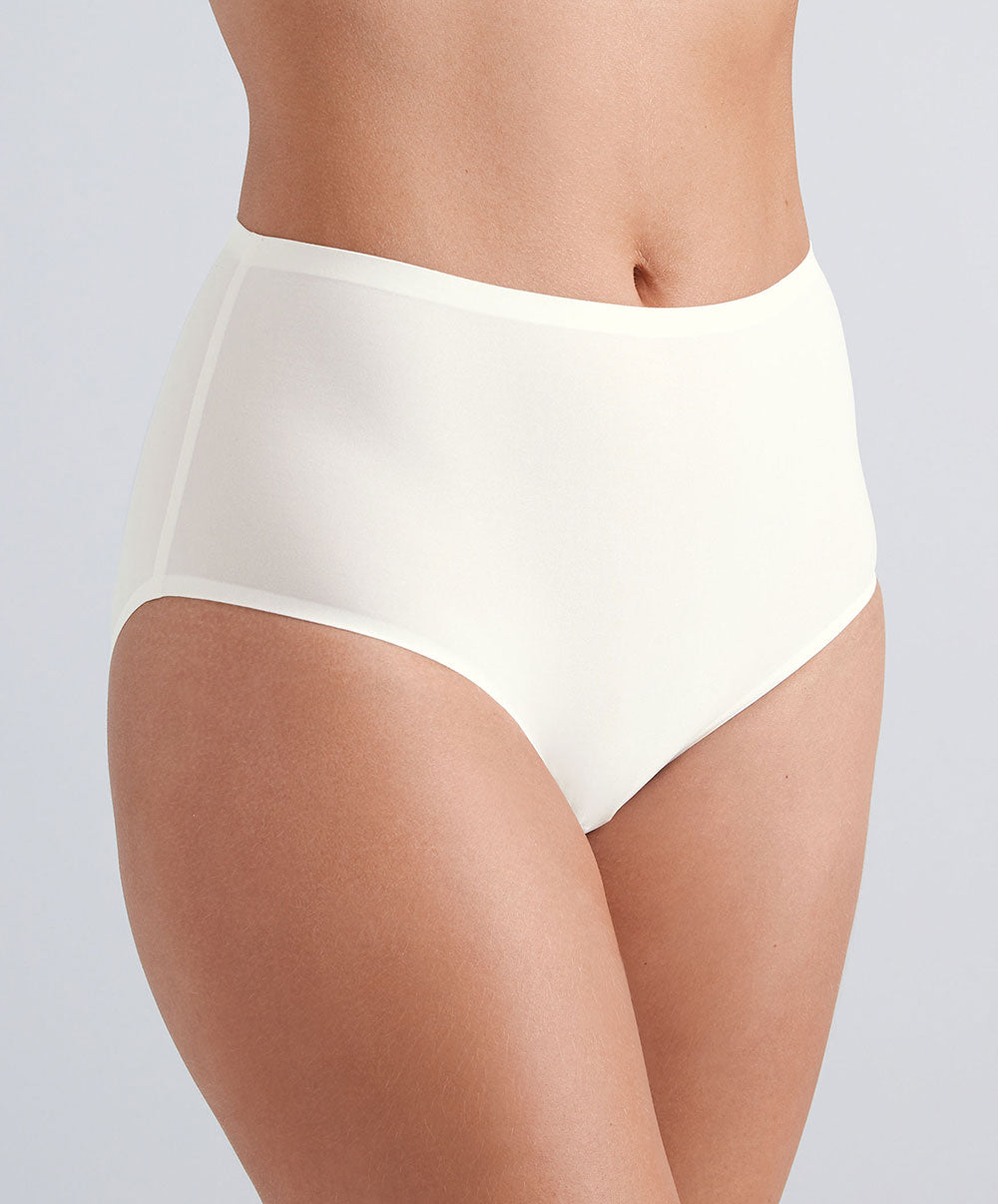 Slip invisible stretch taille haute Fantasie Smoothease ivoire FL2328-IVY
