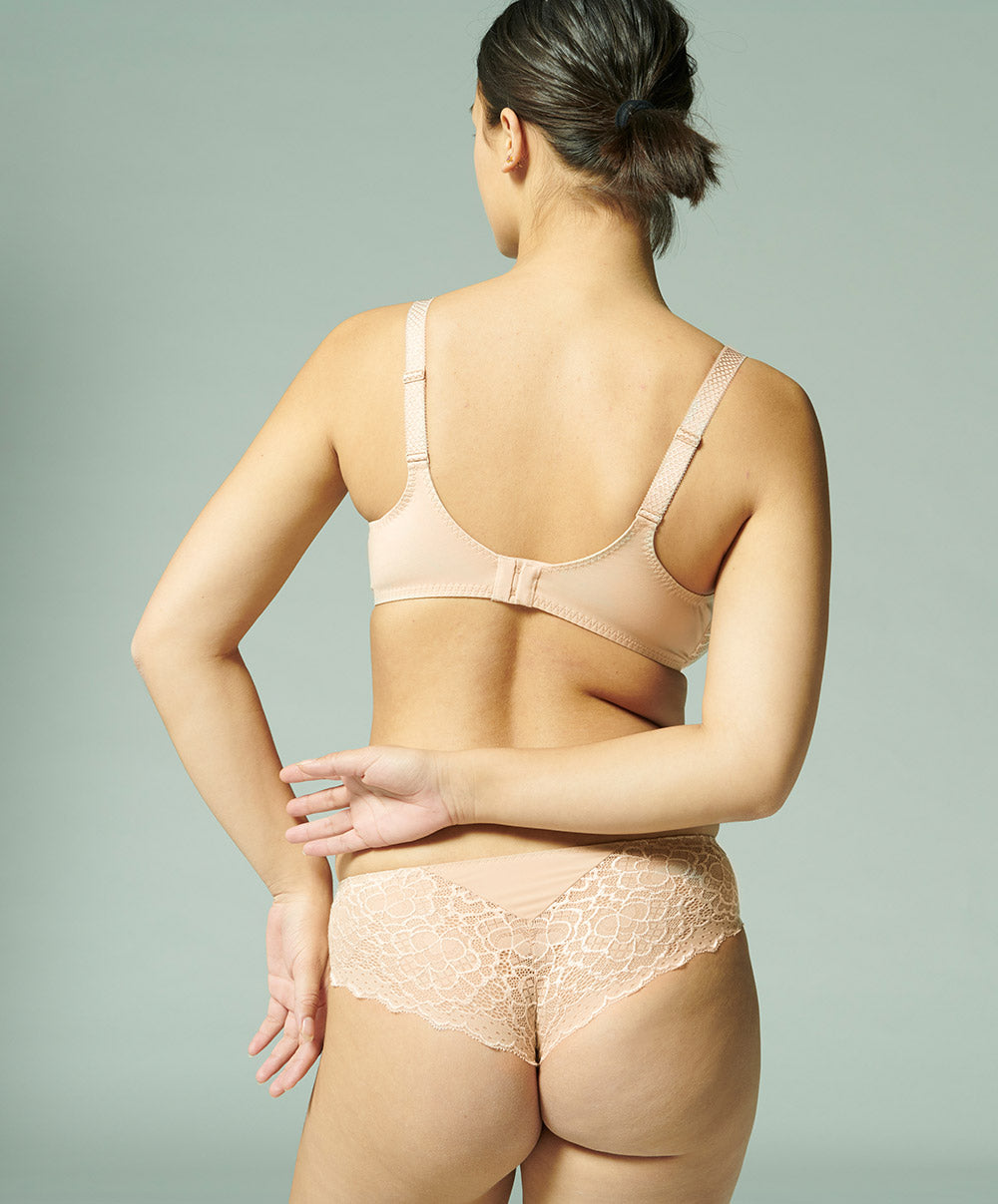 Soutien-gorge armatures moulé rigide grande taille Simone Pérèle Caresse peau rosée 12A380-739