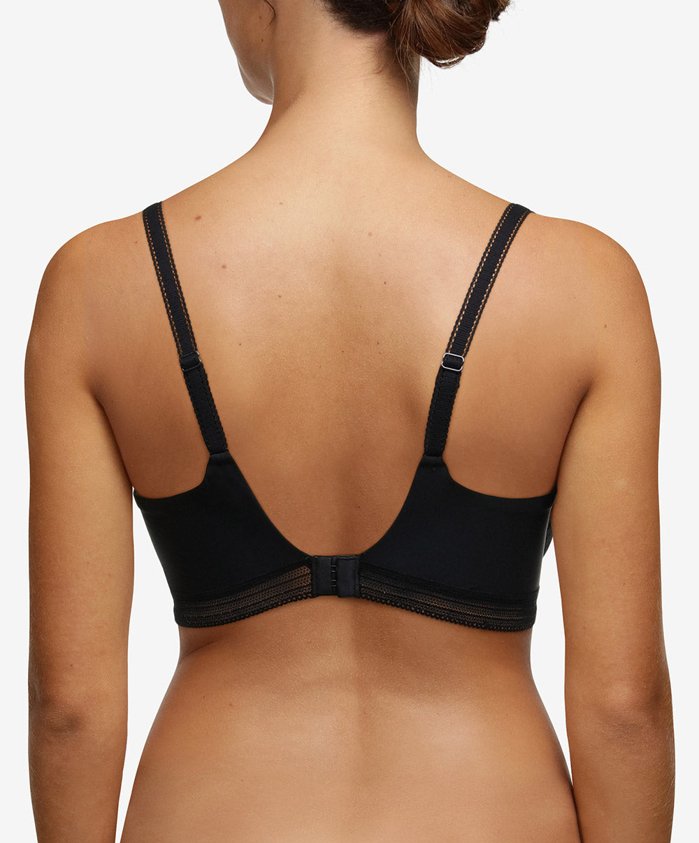 Soutien-gorge armatures très enveloppant Chantelle True Lace noir C11M10-011