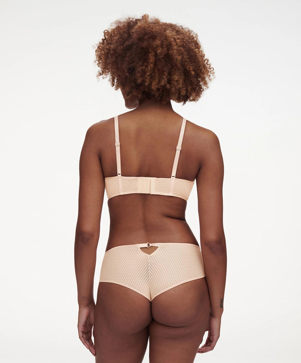 Soutien-gorge push-up plongeant Chantelle Spice clay nude noir C22BNR-0JK