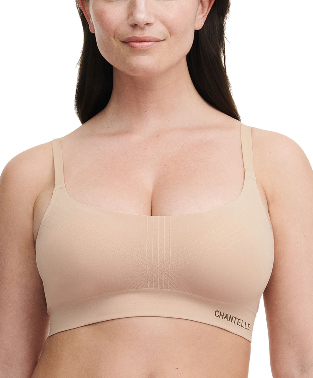 Soutien-gorge sans armatures coques invisible Chantelle Smooth Comfort clay nude C10U10-00Q