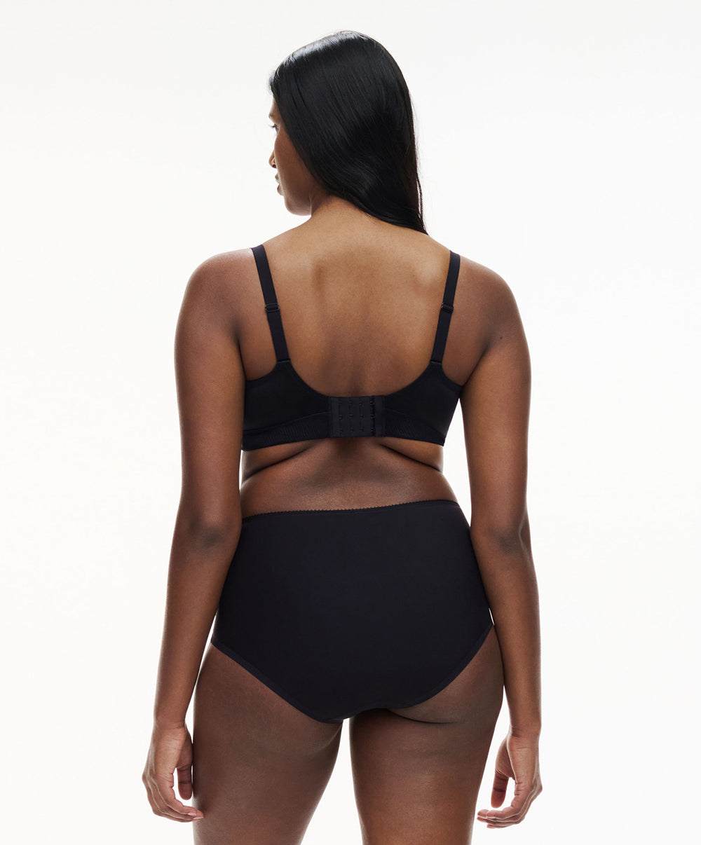 Soutien-gorge sans armatures grande taille Chantelle Intrigue noir C13WP0-011