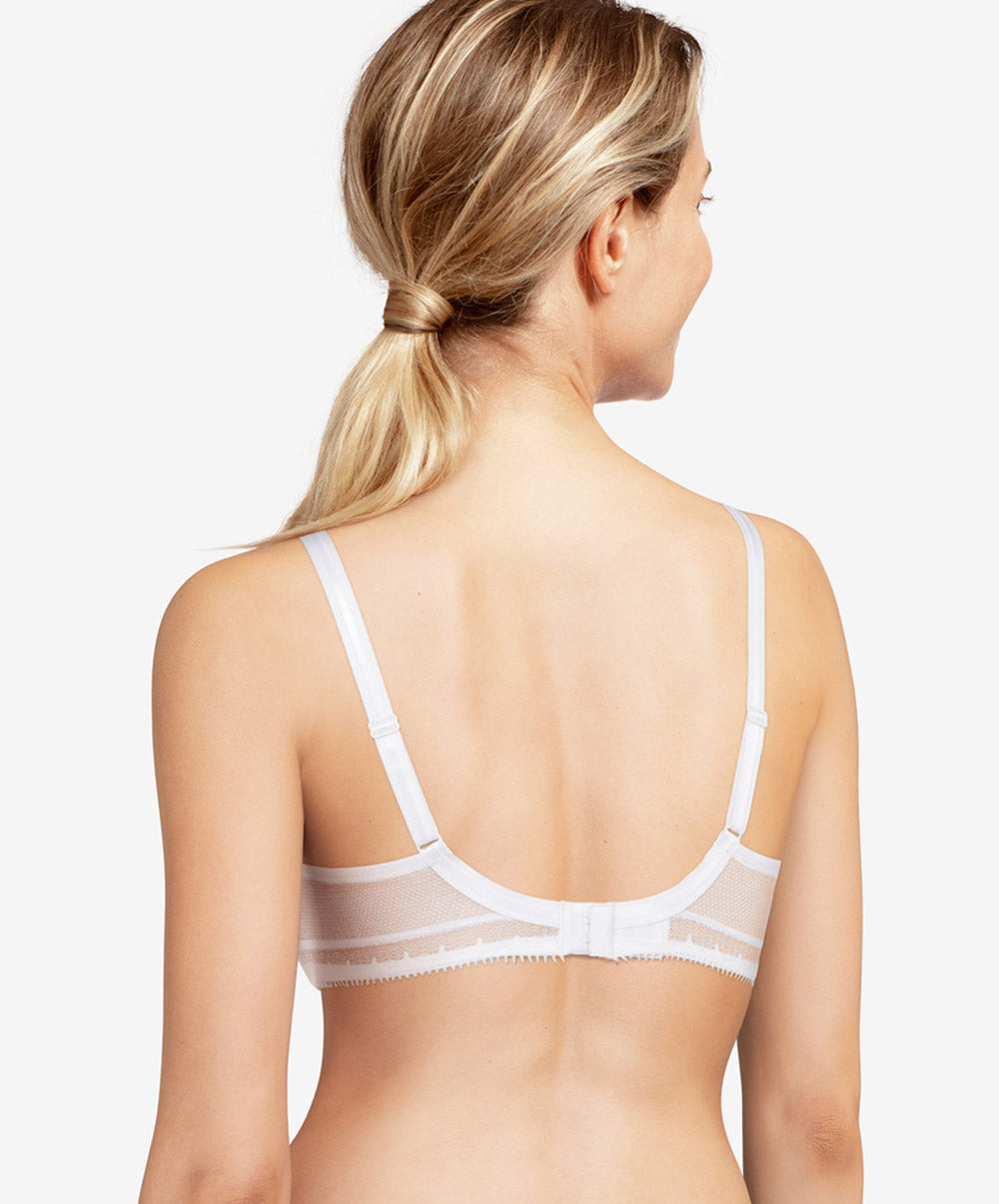 Soutien-gorge spacer triangle plunge Chantelle Day to Night blanc C15F70-010