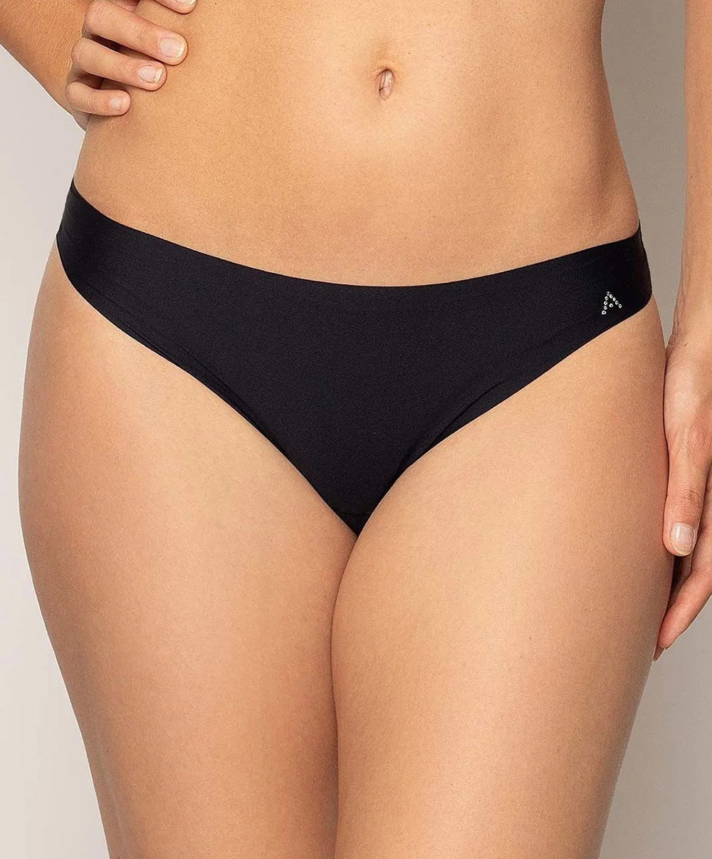 String Antigel de Lise Charmel Culte Beauté noir ECH0066-NO