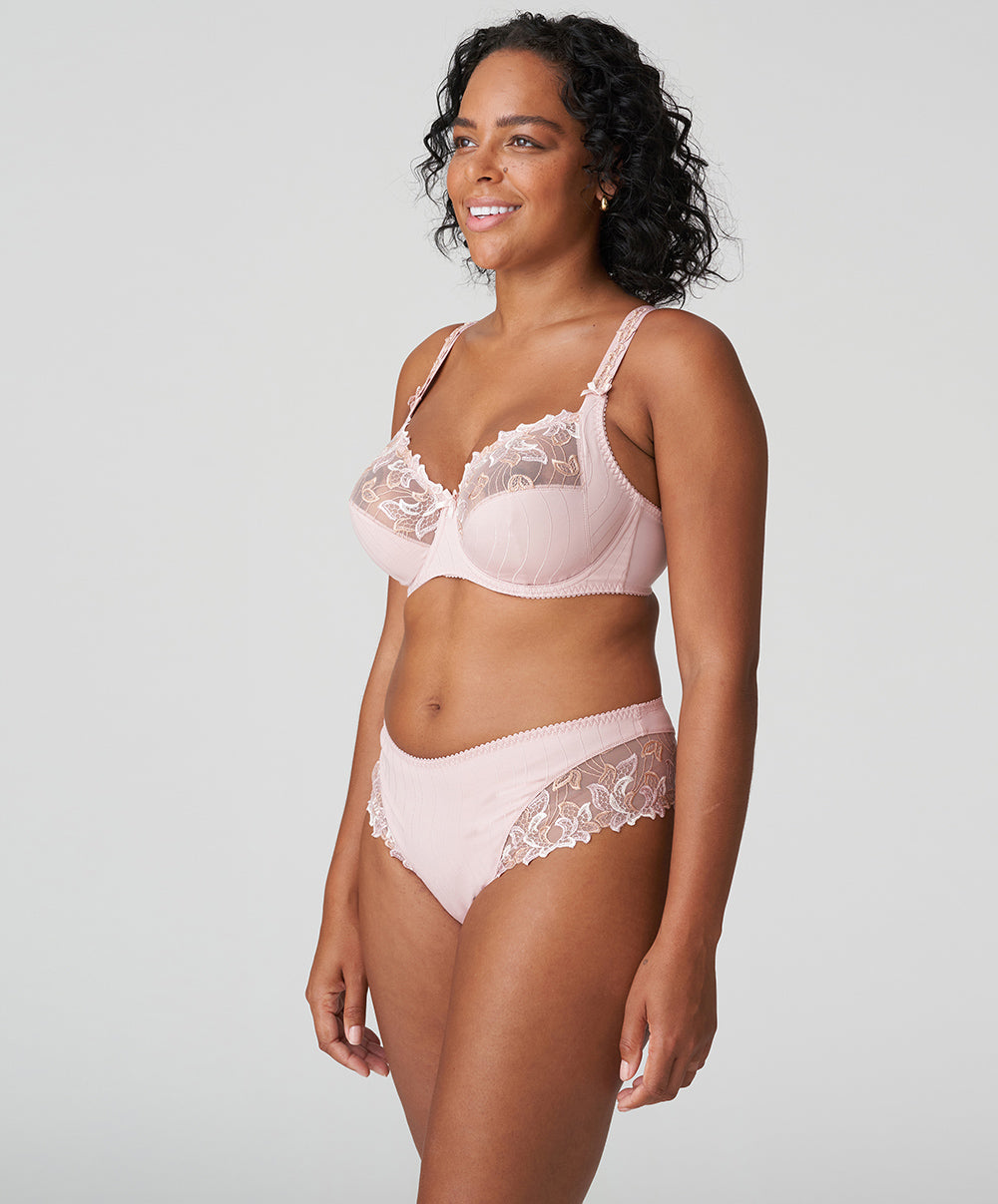 String "Luxueux" dentelle PrimaDonna Deauville vintage pink 0661816-VIP