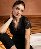 Top manches courtes laine et soie "Bien-être" Lise Charmel Plaisir Caresse noir ANJ9110-NO