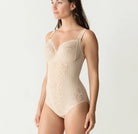 Body galbant à bonnets emboitants dentelle PrimaDonna Madison café latte 0462120-CAL