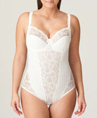 Body galbant à bonnets emboitants dentelle PrimaDonna Madison naturel 0462120-NAT