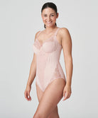 Body galbant à bonnets emboitants dentelle PrimaDonna Madison rose poudré 0462120-PWD