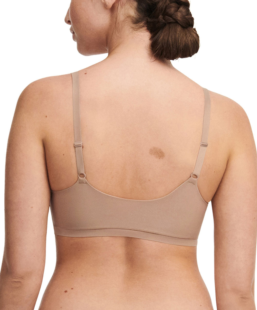 Bralette paddée bretelles réglables Chantelle Soft Stretch café latte C16A20-02T
