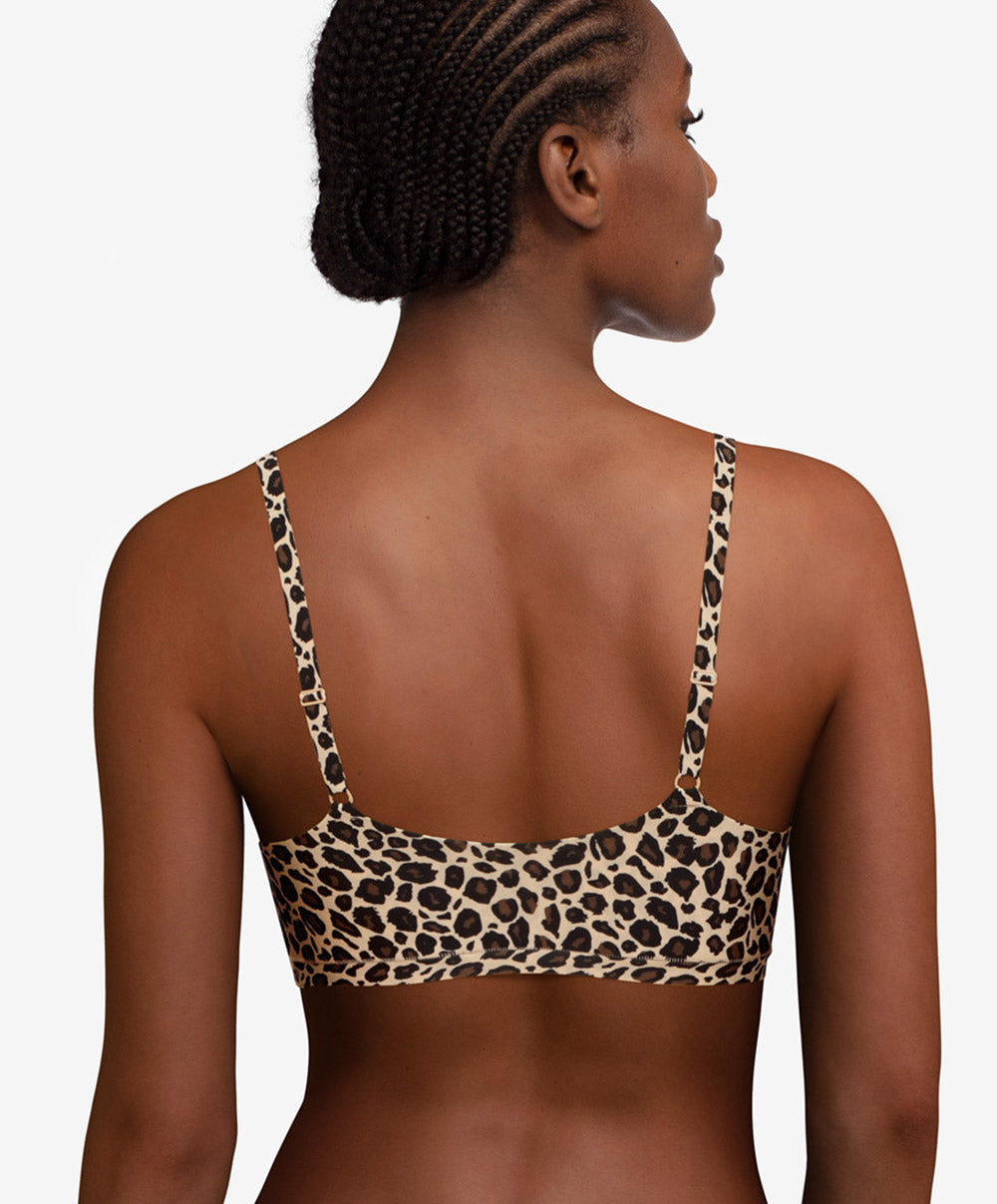 Bralette léopard à coques bretelles réglables Chantelle Soft Stretch léopard nude C11D20-0OZ