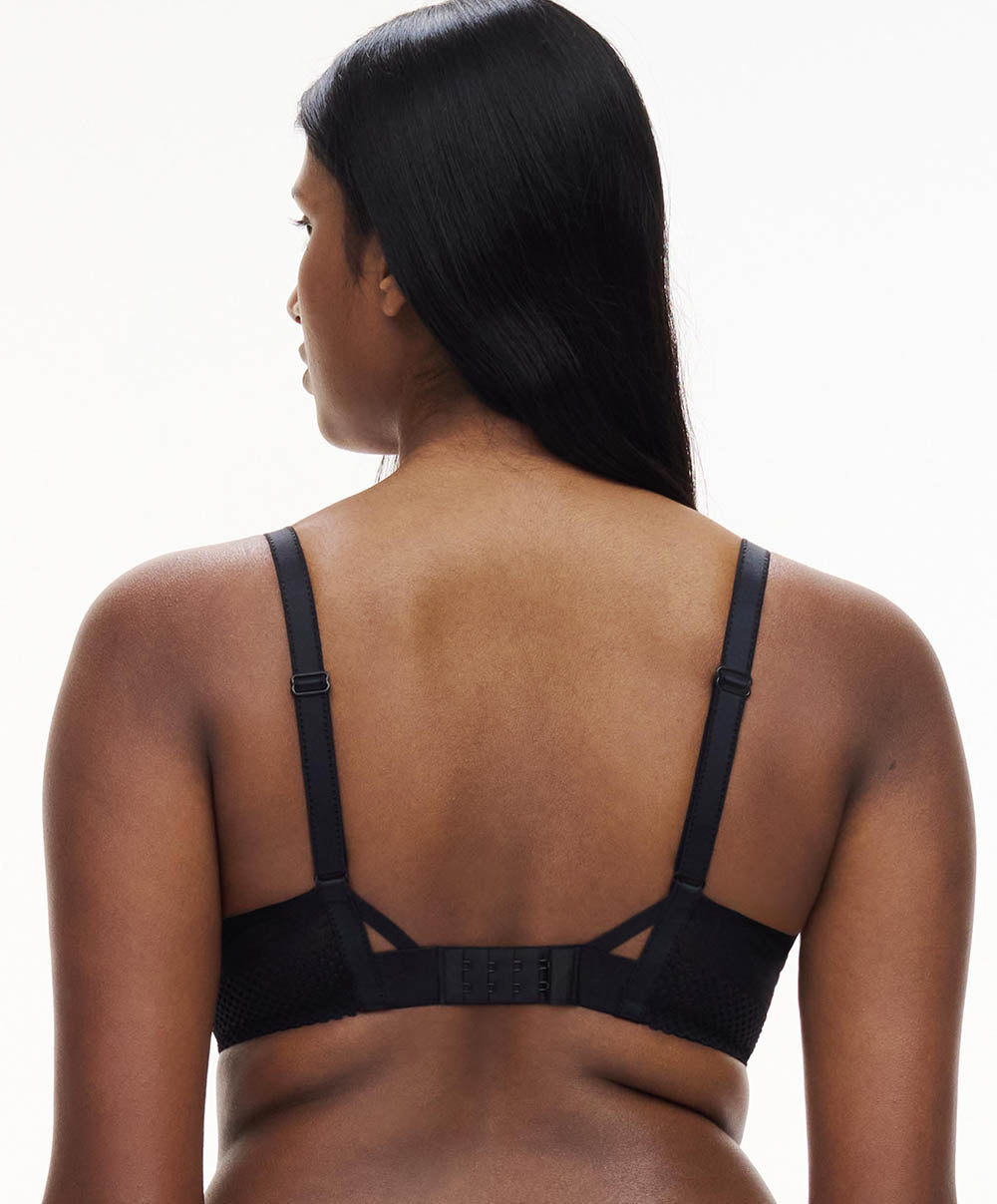 Soutien-gorge coque enveloppant memory form Play Noir Chantelle C22AN1-011