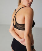 Culotte en dentelle dos opaque Simone Pérèle Karma noir 12V720-015