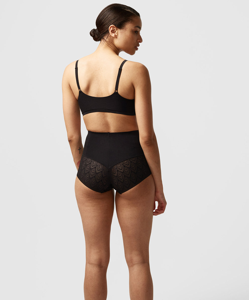 Culotte haute galbante Chantelle Sexy Shape noir C14K70-011