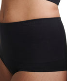 Culotte taille haute sculptante invisible Chantelle Smooth Comfort noir C10U70-011
