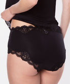 Shorty bien-être Antigel de Lise Charmel Simply Perfect noir ENA0506-NO