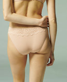 Slip Simone Pérèle Caresse peau rosée 12A720-739