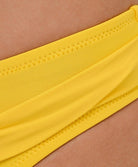 Slip de bain La Chiquissima jaune Antigel Bain FBB0314-MS