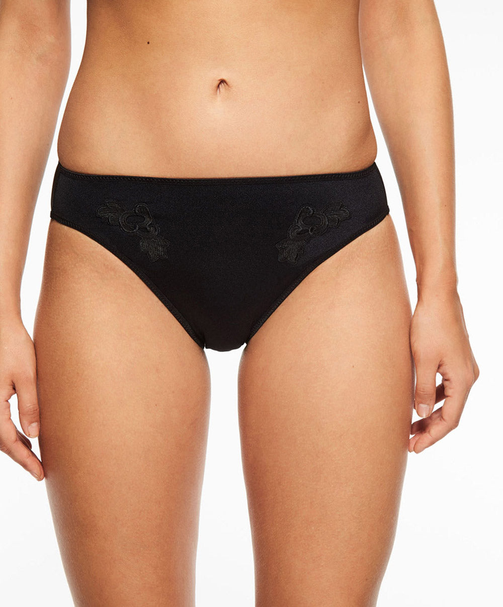 Slip invisible Chantelle Hedona noir C20330-011