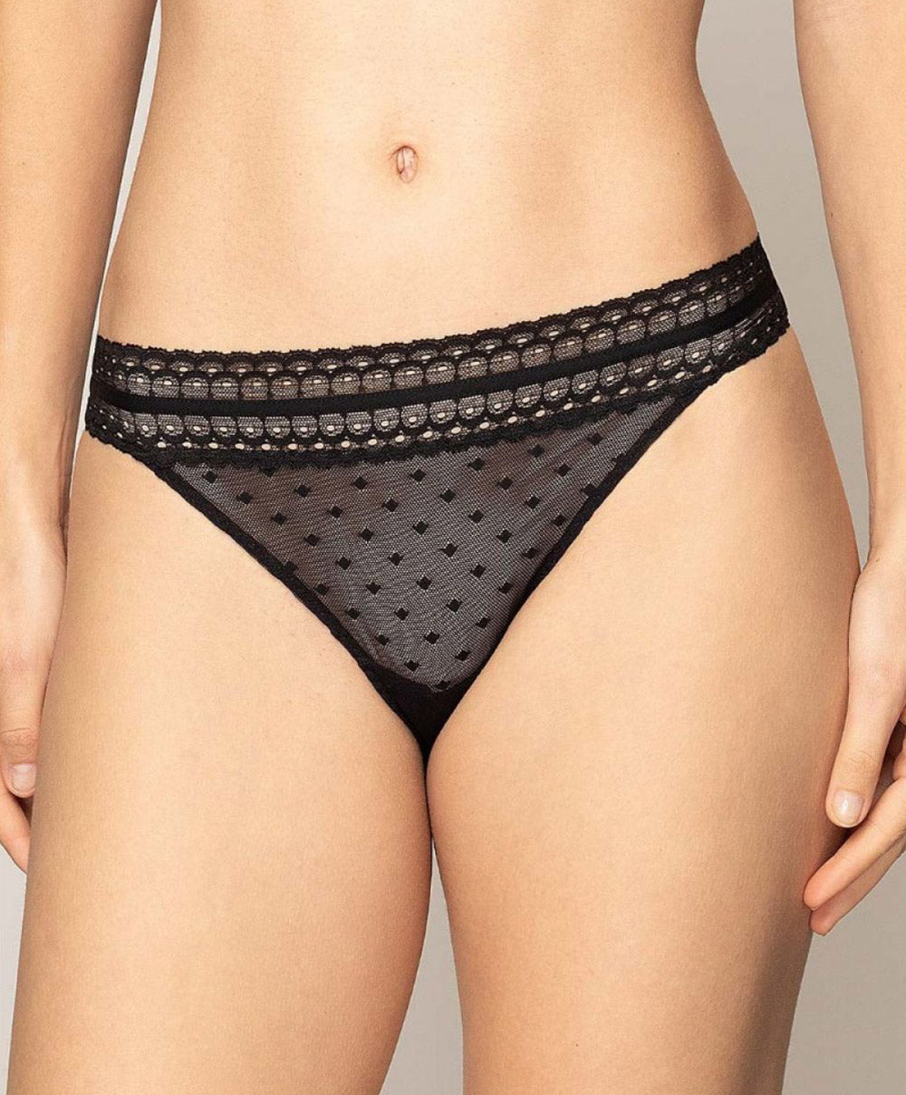 Slip séduction Antigel de Lise Charmel Intermède Sexy noir ECG0782-NO