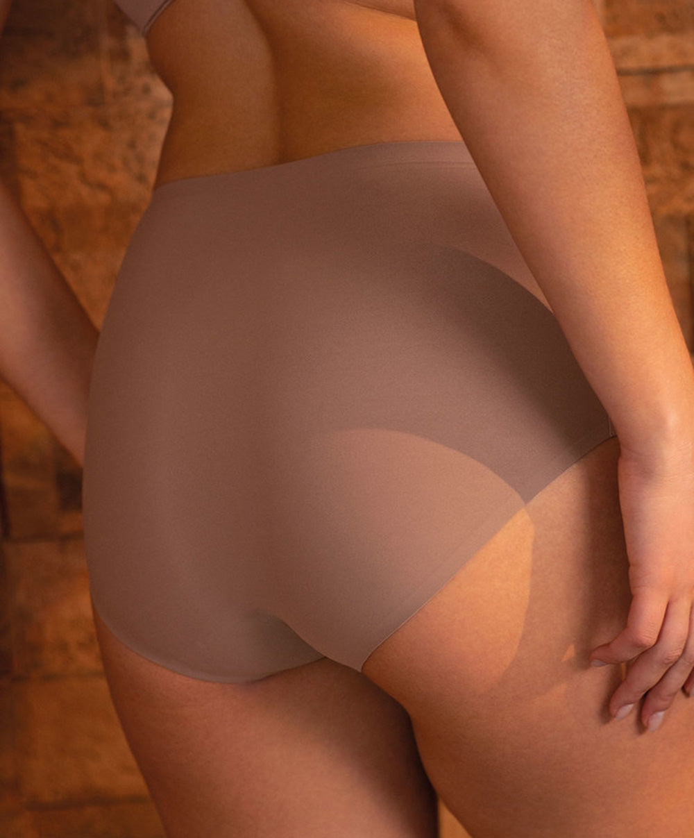 Slip invisible stretch taille haute Fantasie  Smoothease taupe FL2328-TAE