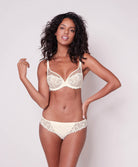Soutien-gorge armature décolleté plongeant Simone Pérèle Wish naturel 12B319-030