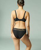 Soutien-gorge armatures moulé rigide grande taille Simone Pérèle Caresse noir 12A380-015