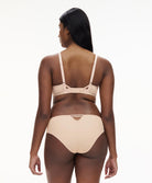 Soutien-gorge armature très enveloppant Chantelle Spice clay nude noir C22BMU-0JK