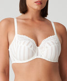 Soutien-gorge armatures emboitant Twist PrimaDonna Maldives naturel 0142340-NAT