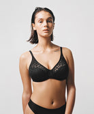 Soutien-gorge armatures enveloppant moulé Chantelle Norah noir C13F10-011