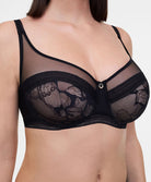 Soutien-gorge armatures très enveloppant Chantelle True Lace noir C11M10-011