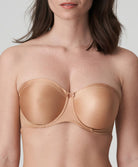 Soutien-gorge bandeau moulé lisse bretelles amovibles invisible à armatures PrimaDonna Satin cognac 0161331-COG