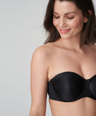 Soutien-gorge bandeau moulé lisse bretelles amovibles invisible à armatures PrimaDonna Satin noir 0161331-ZWA
