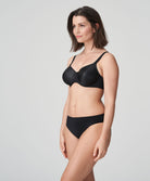 Soutien-gorge bonnets moulés lisses à armatures invisible PrimaDonna Satin noir 0161330-ZWA