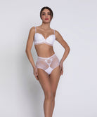 Soutien-gorge coque Lise Charmel Sublime en Dentelle blanc ACH8513-BL