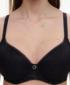 Soutien-gorge coque à mémoire de forme Chantelle Intrigue noir C13WN1-011