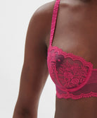 Soutien-gorge corbeille Simone Pérèle Intrigue rose disco 1E2330-346