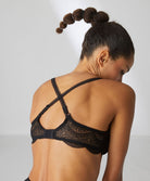 Soutien-gorge emboitant en dentelle avec armatures Simone Pérèle Karma noir 12V310-015